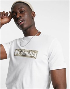 Белая футболка с принтом Columbia