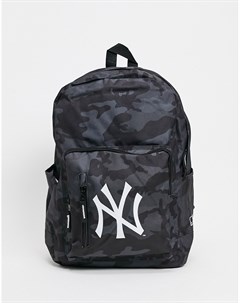 Черный рюкзак с логотипом и камуфляжным принтом New era