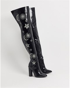 Высокие ботфорты черного и серебристого цвета из искусственной кожи с принтом луны и солнца Koi footwear
