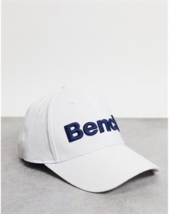 Белая кепка с большим логотипом Bench