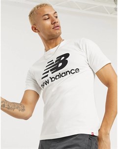 Белая футболка с большим логотипом New balance
