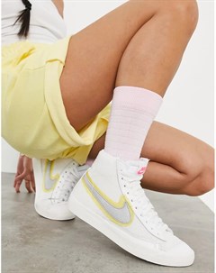 Белые кроссовки средней высоты Blazer Nike