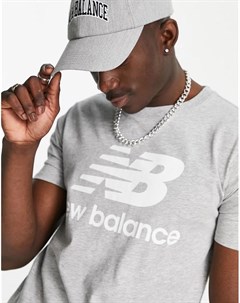 Серая футболка с большим логотипом New balance