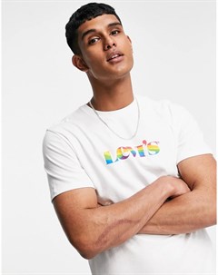 Белая футболка с радужным логотипом сообщества в современном винтажном стиле Pride Levi's®