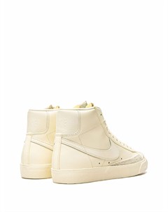 Кеды Blazer Mid 77 Nike