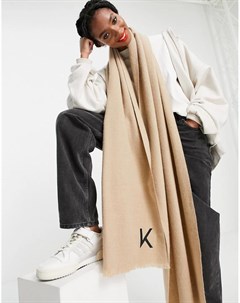 Светло бежевый персонализированный шарф с инициалом K из переработанной смесовой ткани Asos design