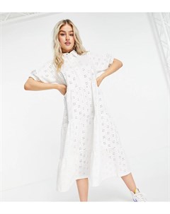 Белое ярусное платье рубашка миди с вышивкой ришелье и короткими рукавами ASOS DESIGN Petite Asos petite