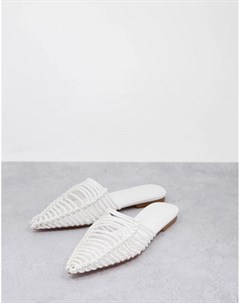 Белые плетеные мюли на плоской подошве с заостренным носком Lovesick Asos design