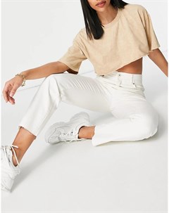 Укороченные прямые джинсы белого цвета из органического хлопка с присборенной талией Bershka