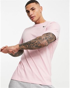 Розовая футболка с маленьким логотипом галочкой Nike training