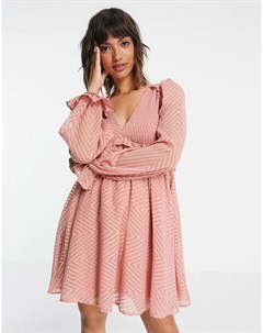 Свободное платье мини в стиле бэби долл из ткани добби бледно розового цвета с шевронным узором Asos design