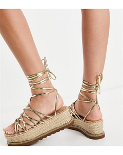 Золотистые сандалии для широкой стопы с веревочной платформой Wells Asos design
