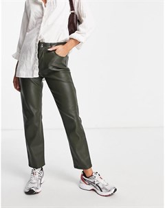 Темно зеленые брюки прямого кроя с покрытием под кожу Vero moda