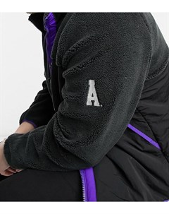 Черная куртка из искусственного меха с контрастной вставкой фиолетового цвета Plus Asos design