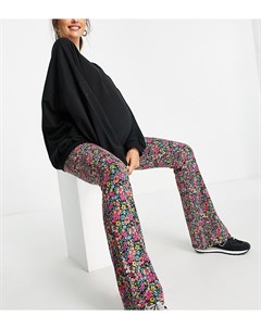 Расклешенные брюки черного цвета с посадкой над животом и цветочным принтом ASOS DESIGN Maternity Asos maternity