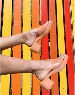 Резиновые сандалии персикового цвета на среднем каблуке Bershka