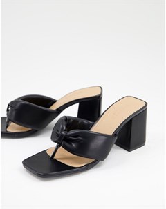 Черные босоножки на каблуке с уплотненным верхом и перемычкой между пальцами Truffle collection