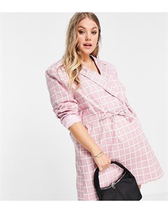 Розовое платье пиджак в клетку с поясом Plus Collusion