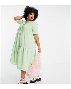 Ярусное платье миди с присборенной юбкой и шнуровкой спереди зеленого цвета Lola May Plus Lola may curve