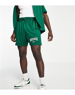 Зеленые баскетбольные шорты эксклюзивно для ASOS Reebok