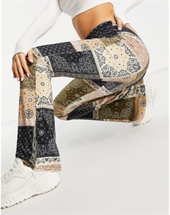 Бархатные расклешенные брюки в стиле пэчворк с завышенной талией от комплекта Daisy street