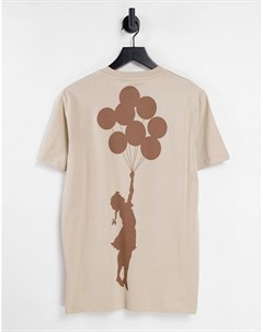 Бежевая футболка с принтом рисунка Бэнкси Asos design