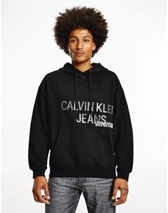 Черный худи с принтом на спине Calvin klein jeans