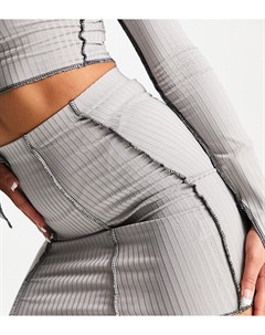 Эксклюзивная серая мини юбка с контрастными швами от комплекта Missy Empire Missyempire