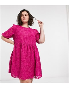Ярко розовое фактурное платье с присборенной юбкой Vero moda curve