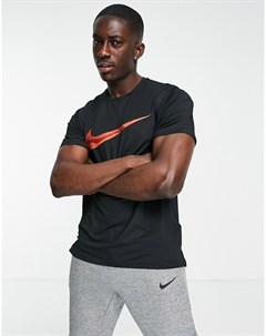 Черная футболка с крупным логотипом Hyperdry Nike training