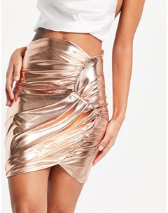 Золотистая мини юбка со сборками и эффектом металлик The Label First distraction
