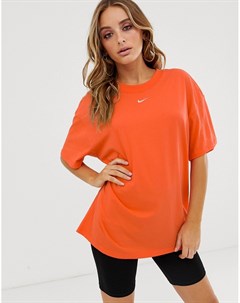 Оранжевая футболка бойфренда Nike