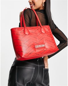 Красная сумка тоут со сплошным логотипом надписью Love moschino