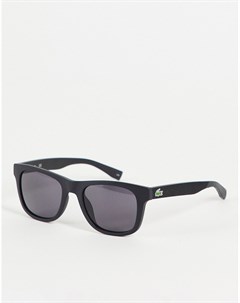 Матовые черные солнцезащитные очки Lacoste
