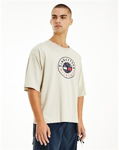 Бежевая футболка с фирменным логотипом спереди из капсульной коллекции x Timberland Tommy hilfiger