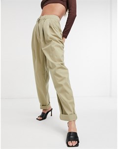 Широкие суженные книзу брюки светло бежевого цвета со складками спереди Asos design