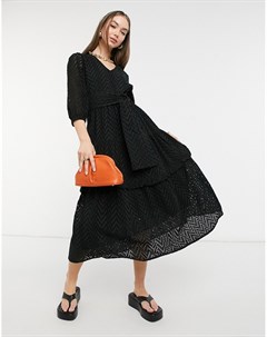 Черное платье миди из органического хлопка с вышивкой ришелье елочкой Femme Selected
