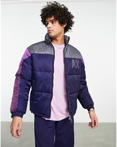 Дутая стеганая куртка фиолетового цвета в стиле колор блок с логотипом Armani exchange