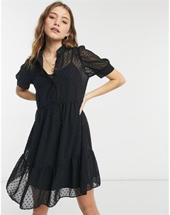 Черное ярусное платье из ткани добби с присборенной юбкой New look