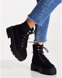 Черные ботинки из искусственной замши на плоской подошве со шнуровкой New look