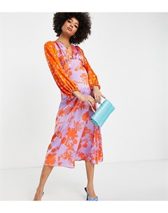 Атласное платье миди с оборками открытой спиной и смешанным красным и сиреневым принтом ASOS DESIGN  Asos maternity