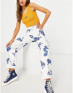 Oversized джинсы в винтажном стиле с принтом дракона Topshop
