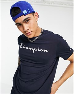Темно синяя футболка с крупным рукописным логотипом на груди Champion