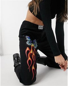 Свободные джоггеры с изображением бабочки и пламени от комплекта New girl order