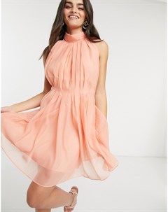 Платье мини персикового цвета с высоким воротником и бантом на спине Y.a.s