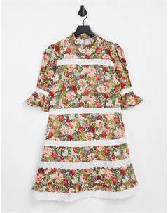 Платье мини с контрастной кружевной отделкой и цветочным принтом Made with Liberty Fabric Hope & ivy