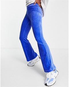 Вельветовые расклешенные брюки синего цвета STR Stradivarius
