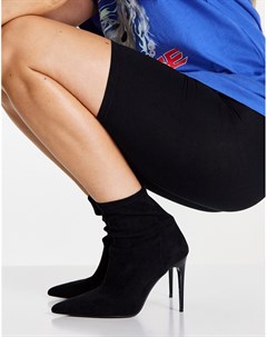 Черные ботинки на высоком каблуке с заостренным носком Hallie Topshop