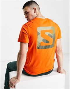 Оранжевая футболка с принтом на спине Outlife Salomon