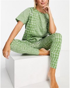 Зеленый пижамный комплект с принтом под крокодила из oversized футболки и леггинсов Asos design